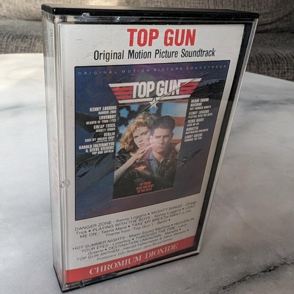 Vintage Movie Soundtracks: Top Gun and When Harry Met Sally - Picture 1 of 8